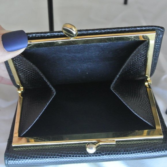 Authentic Salvatore Ferragamo Bow Short Wallet - Picture 8 of 9